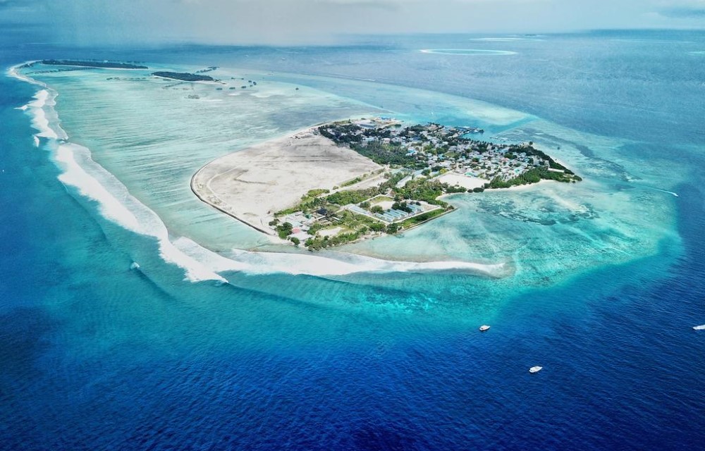 Himmafushi Island